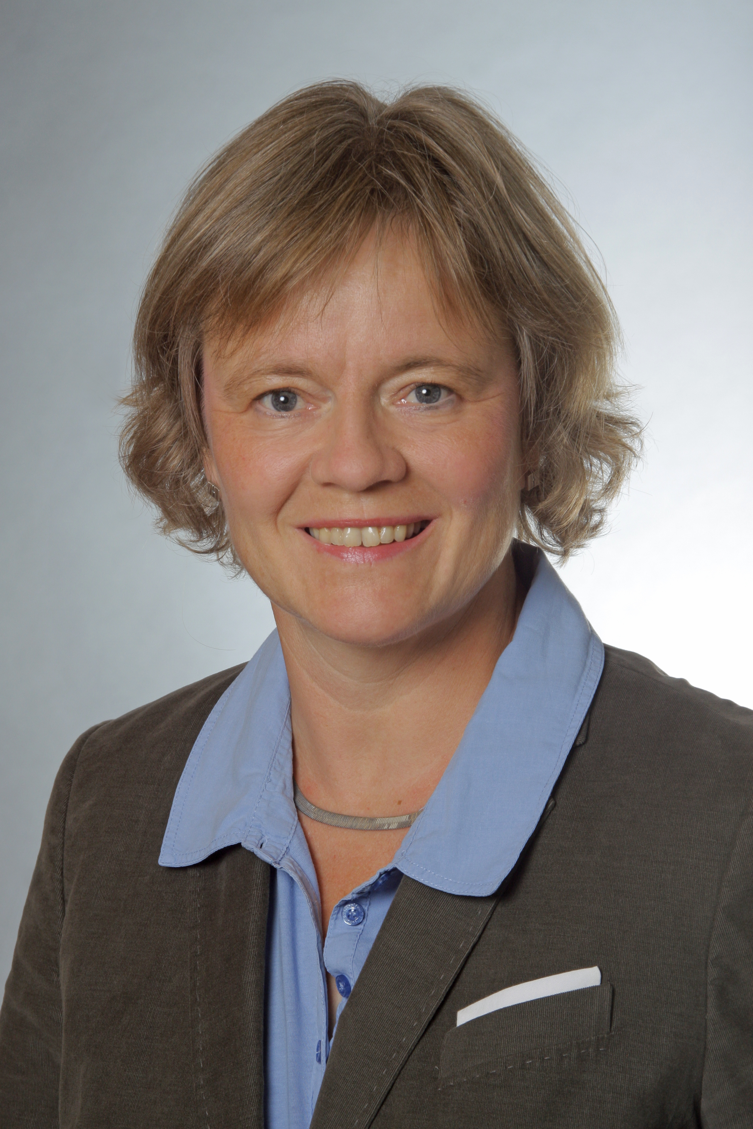 Prof. Dr. Eva Hummers