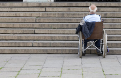 Zu teuer oder unbrauchbar – bei Hilfsmitteln haben Patienten häufig Grund zur Klage. Ein neues Verzeichnis der GKV soll das nun ändern. Aber ungewiss ist, ob das auch bei den Patienten ankommt.