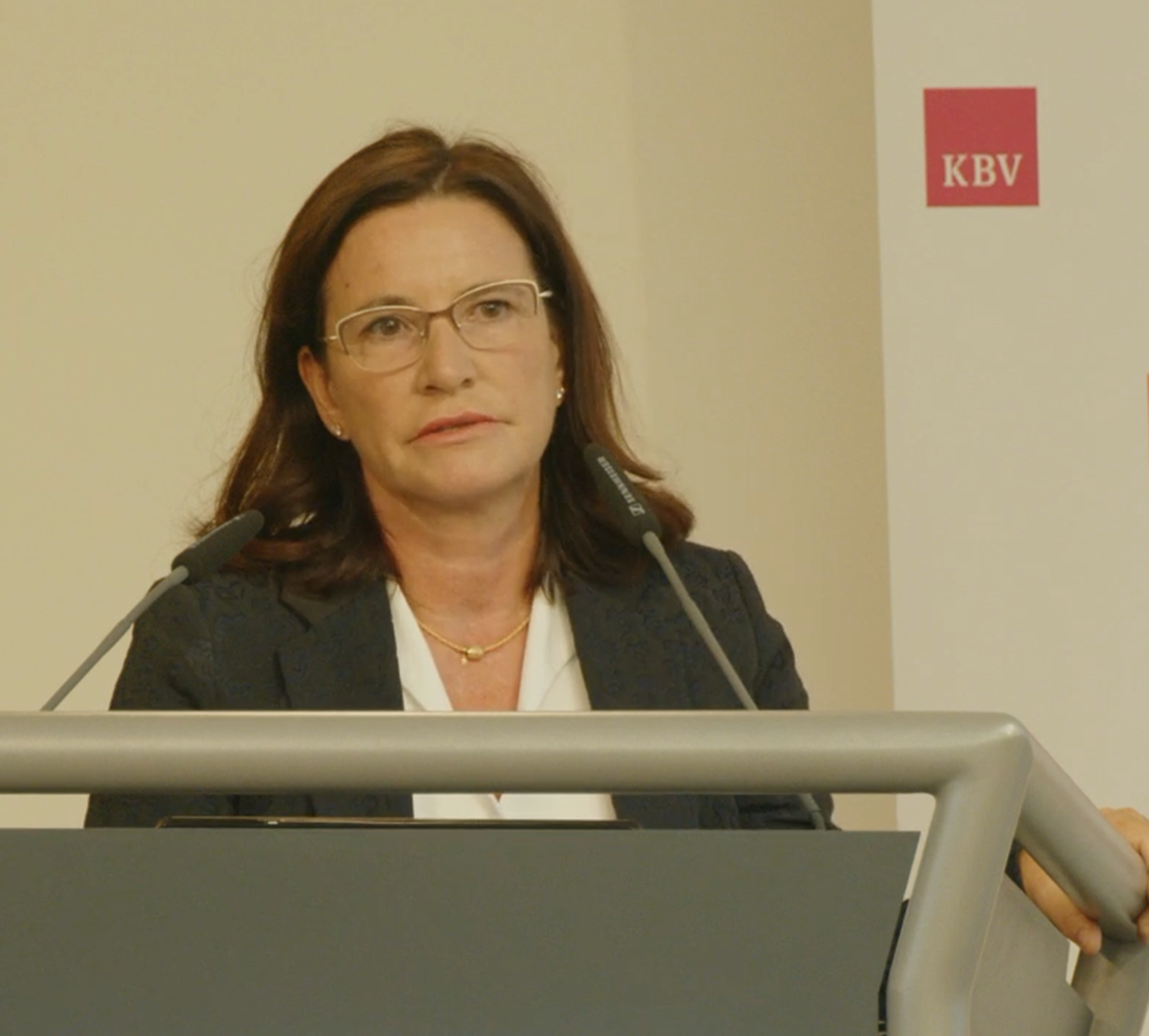 Prof. Nicola-Buhlinger-Göpfarth bei der KBV-VV.