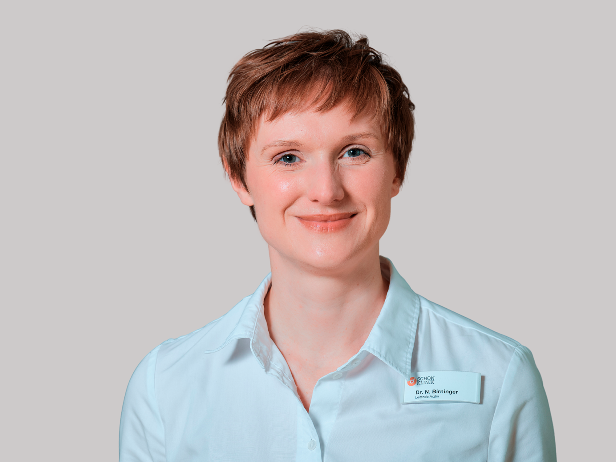  Fachärztin für Psychosomatische Medizin und Psychotherapie, Spezielle Schmerztherapie, leitende Ärztin der Schön Klinik Bad Bramstedt